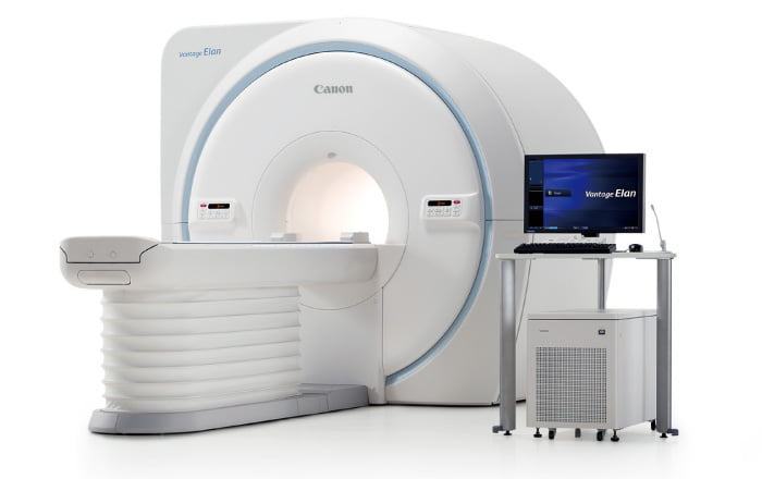 キヤノンメディカルシステムズ製の1.5TのMRI